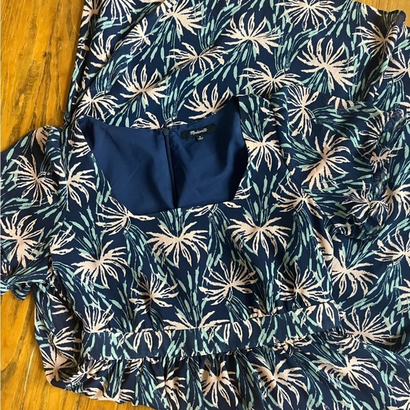 Madewell Floral Ruffle-Sleeve Midi Dress in Oasis Palms Navy size M Boho - Picture 11 of 16